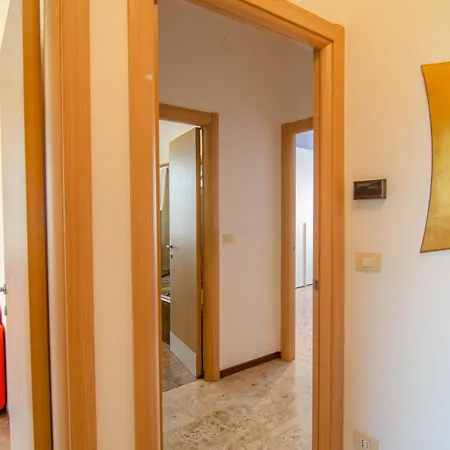 Lejlighed Fuoriporta Affitti Brevi - Ferrarini 40